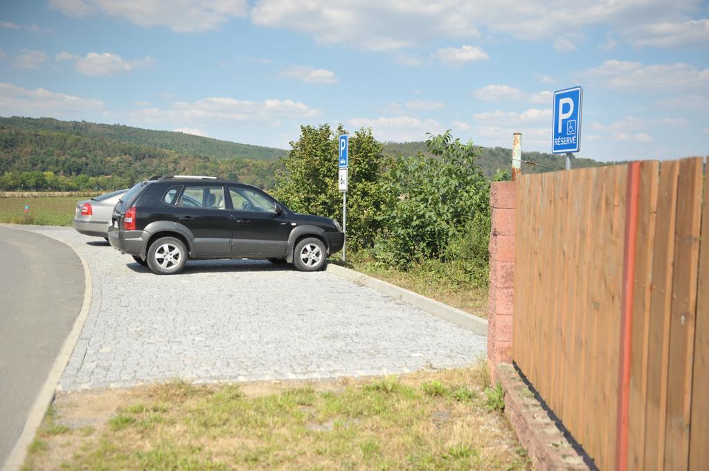 Penzion U Tulaka Dobřichovice 외부 사진